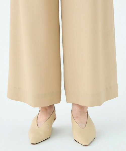 トゥモローランド　TOMORROWLAND　ベージュ ジャケット＆パンツ ライトカルゼ タックワイドパンツ （その他パンツ