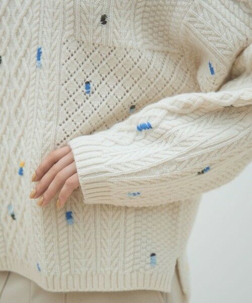 TOMORROWLAND / トゥモローランド ニット・セーター | ケーブルエンブロイダリー ボートネックプルオーバー | 詳細6