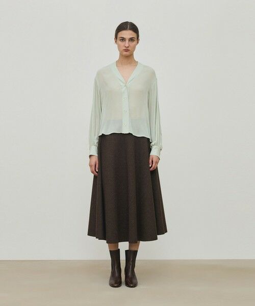 TOMORROWLAND / トゥモローランド シャツ・ブラウス(半袖以外) | ダブルクレープ Vショートブラウス | 詳細1