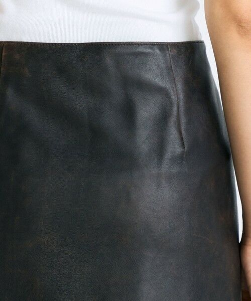 TOMORROWLAND / トゥモローランド ミニ・ひざ丈スカート | クラッシュレザー ラップミニスカート | 詳細6