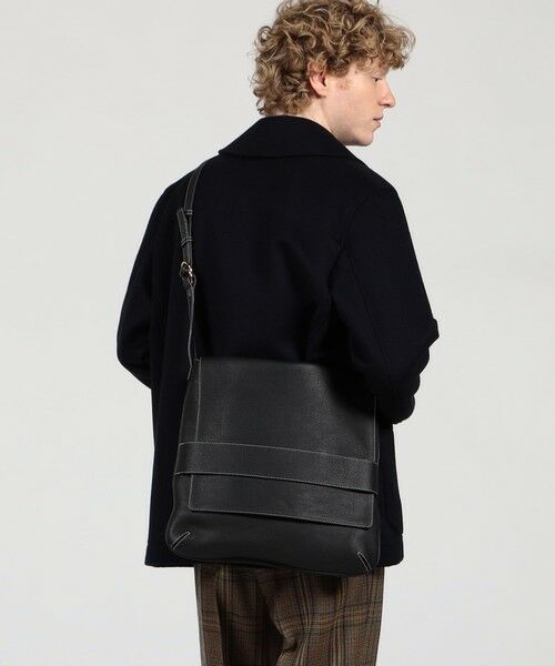 TOMORROWLAND / トゥモローランド ショルダーバッグ | 【別注】A NAUHA L シュリンクレザー ショルダーバッグ | 詳細1