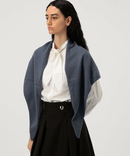 TOMORROWLAND / トゥモローランド マフラー・ショール・スヌード・ストール | TOMORROWLAND トライアングル ストール | 詳細1