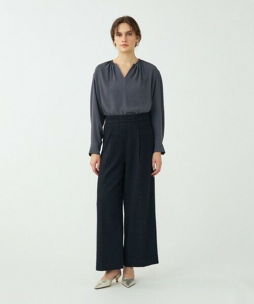 TOMORROWLAND / トゥモローランド シャツ・ブラウス | 【WEB先行予約】マットサテン ギャザーネックブラウス | 詳細1