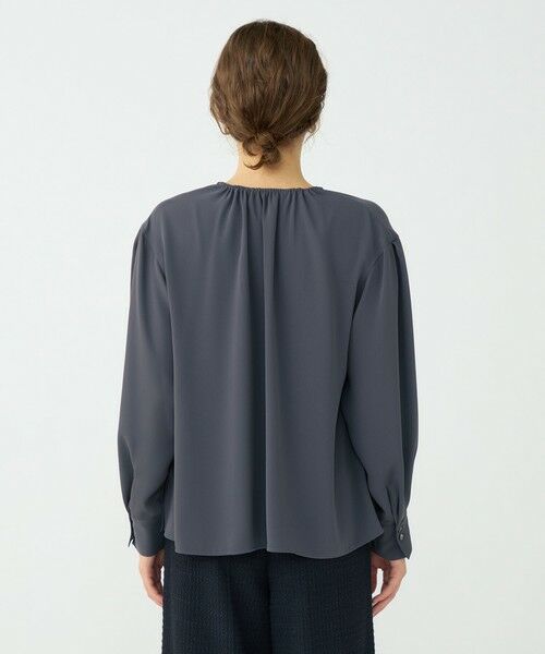 TOMORROWLAND / トゥモローランド シャツ・ブラウス | 【WEB先行予約】マットサテン ギャザーネックブラウス | 詳細4