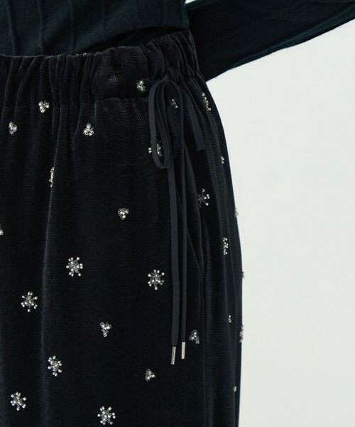 TOMORROWLAND / トゥモローランド その他パンツ | メッシュベロアエンブロイダリー サイドドロストパンツ | 詳細9