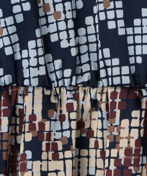 TOMORROWLAND / トゥモローランド ロング・マキシ丈ワンピース | プリズムプリント ウエストギャザーワンピース | 詳細9