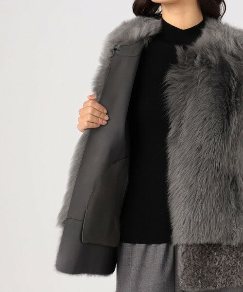 TOMORROWLAND / トゥモローランド ベスト | KARL DONOGHUE MIDI ムートンジレ | 詳細5