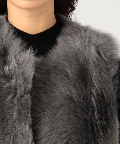 TOMORROWLAND / トゥモローランド ベスト | KARL DONOGHUE MIDI ムートンジレ | 詳細6