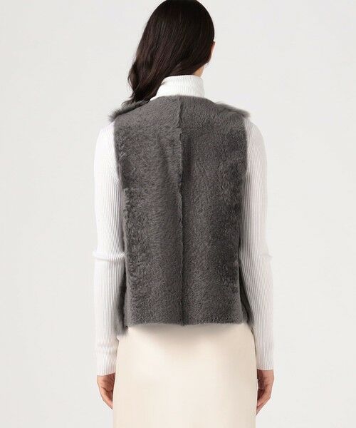 TOMORROWLAND / トゥモローランド ベスト | KARL DONOGHUE ショートムートンジレ | 詳細4