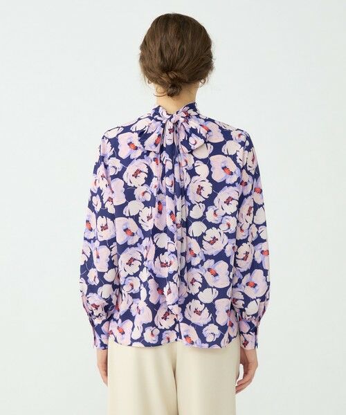 TOMORROWLAND / トゥモローランド シャツ・ブラウス | フェザリーフラワープリント ボウタイブラウス | 詳細4