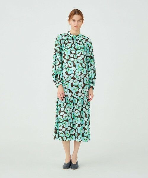 TOMORROWLAND / トゥモローランド ロング・マキシ丈ワンピース | フェザリーフラワープリント ティアードワンピース | 詳細1