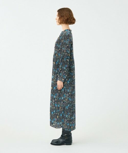 TOMORROWLAND / トゥモローランド ロング・マキシ丈ワンピース | ポリエステルプリーツ バンドカラーワンピース | 詳細2