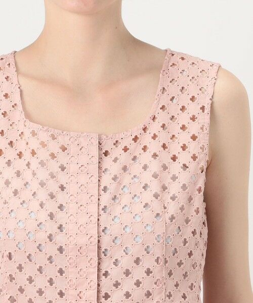 TOMORROWLAND / トゥモローランド その他トップス | コモンフラワーエンブロイダリー Uネックジレブラウス | 詳細5