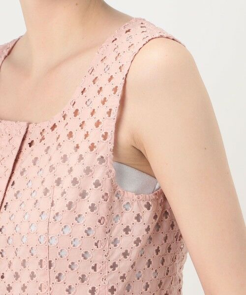 TOMORROWLAND / トゥモローランド その他トップス | コモンフラワーエンブロイダリー Uネックジレブラウス | 詳細7