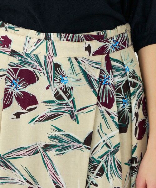 TOMORROWLAND / トゥモローランド ロング・マキシ丈スカート | チェロキープリント タックロングスカート | 詳細5