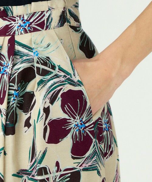 TOMORROWLAND / トゥモローランド ロング・マキシ丈スカート | チェロキープリント タックロングスカート | 詳細7