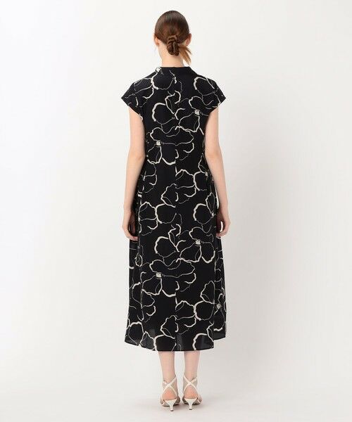 TOMORROWLAND / トゥモローランド ロング・マキシ丈ワンピース | ドローイングフラワープリント スキッパーカラーワンピース | 詳細3