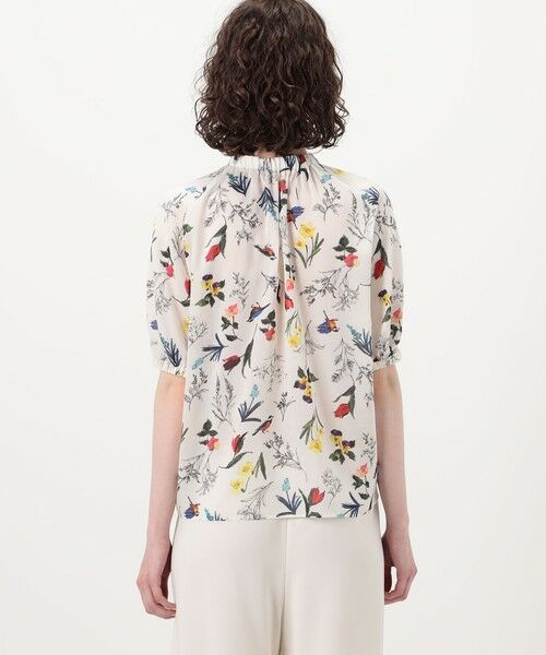 TOMORROWLAND / トゥモローランド シャツ・ブラウス | ウィングフラワープリント ネックギャザーブラウス | 詳細4