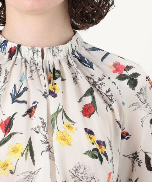TOMORROWLAND / トゥモローランド シャツ・ブラウス | ウィングフラワープリント ネックギャザーブラウス | 詳細5