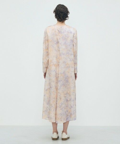 TOMORROWLAND / トゥモローランド ロング・マキシ丈ワンピース | 【WEB先行予約】キュプラシルク サックシルエットワンピース | 詳細3