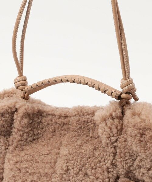 TOMORROWLAND / トゥモローランド ショルダーバッグ | HEREU Arta Mini Curly Shearling ムートンバッグ | 詳細6