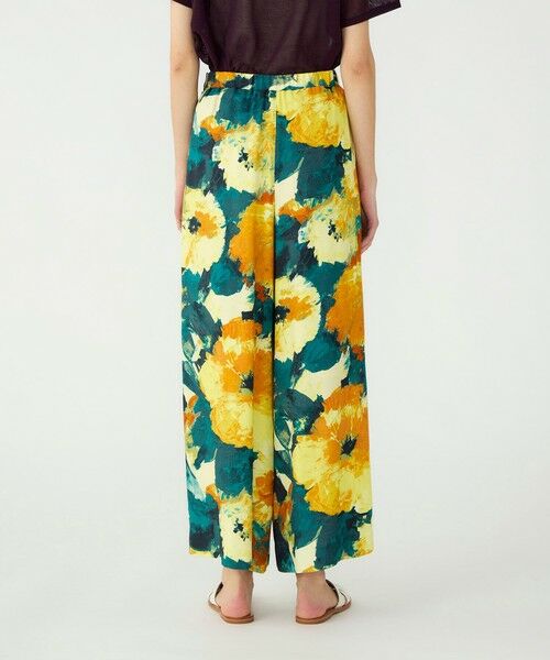 TOMORROWLAND / トゥモローランド その他パンツ | スカンブルフラワープリント タックワイドパンツ | 詳細4