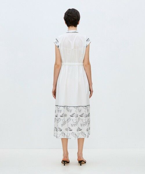 TOMORROWLAND / トゥモローランド ロング・マキシ丈ワンピース | 【WEB先行予約】フルッタエンブロイダリー タックストレートワンピース | 詳細3
