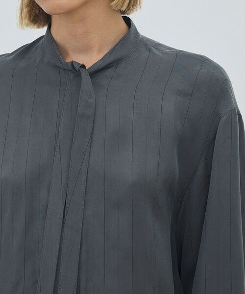 TOMORROWLAND / トゥモローランド シャツ・ブラウス | フィブリルストライプ クロップドリラックスブラウス | 詳細5