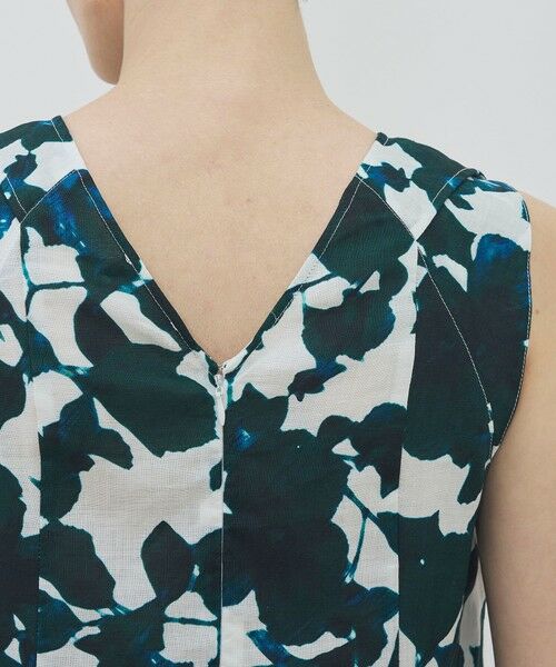 TOMORROWLAND / トゥモローランド ロング・マキシ丈ワンピース | WRITEWELL Prism-mineral Vネックワンピース | 詳細4