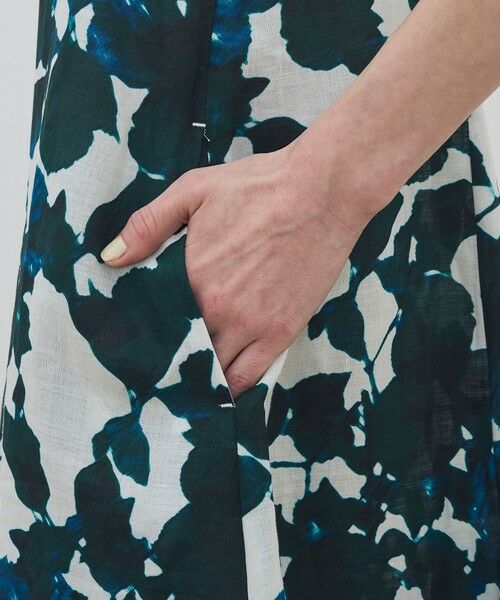 TOMORROWLAND / トゥモローランド ロング・マキシ丈ワンピース | WRITEWELL Prism-mineral Vネックワンピース | 詳細7