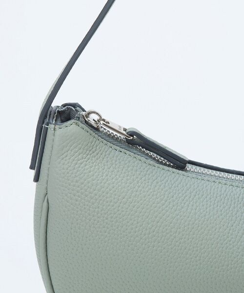 TOPKAPI / トプカピ ショルダーバッグ | 【Breath TOPKAPI】シュリンクレザー ハーフムーン ショルダーバッグ / チャーム付き | 詳細27