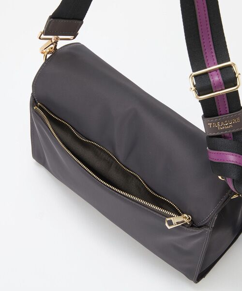 TOPKAPI / トプカピ ショルダーバッグ | 【TREASURE TOPKAPI】ナイロン ストライプ ベルト フラップ ショルダー バッグ | 詳細12