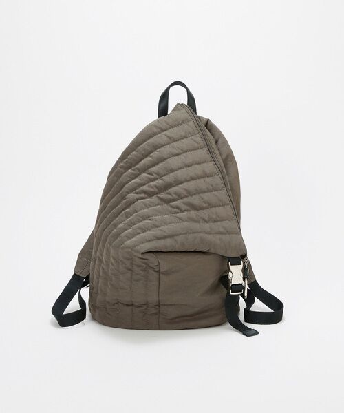 TOPKAPI / トプカピ リュック・バックパック | 【TREASURE TOPKAPI】ナイロン キルティング アシンメトリー リュック  | 詳細5