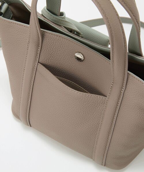 TOPKAPI / トプカピ トートバッグ | 【Breath TOPKAPI】DUAL デュアル シュリンクレザー バイカラー トートバッグ チャーム付き  | 詳細20