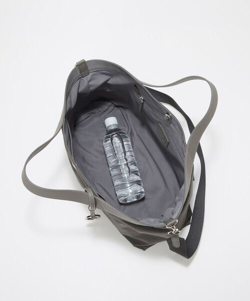 TOPKAPI / トプカピ トートバッグ | 【Breath TOPKAPI】MORPH モーフ リンクルナイロン 2way ワイド トートバッグ チャーム付き　軽量 | 詳細17