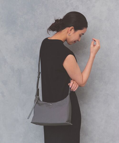 TOPKAPI / トプカピ ショルダーバッグ | 【Breath TOPKAPI】MORPH モーフ リンクルナイロン ショルダーバッグ　軽量 （グレー）
