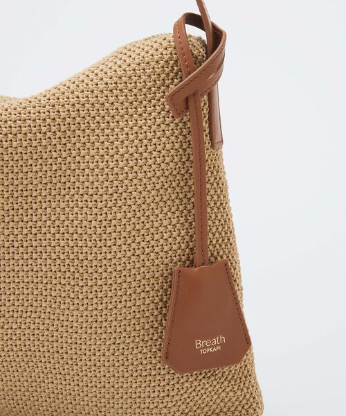 TOPKAPI / トプカピ ショルダーバッグ | 【Breath TOPKAPI】レザーコンビ 雑材風 シンプル ショルダーバッグ チャーム付き | 詳細13