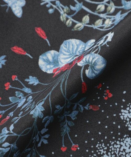 TRANS WORK (大きいサイズ) / トランスワーク (オオキイサイズ) その他トップス | 【L】【ウォッシャブル】ブルーボタニカルプリントブラウス | 詳細8