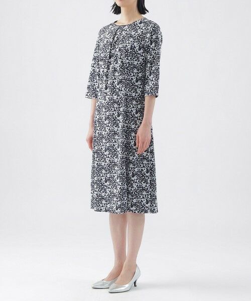 TRANS WORK (大きいサイズ) / トランスワーク (オオキイサイズ) ロング・マキシ丈ワンピース | 【L】【吸水速乾】【接触冷感】【UV対策】【ウォッシャブル】カモフラワーエアファインワンピース | 詳細3