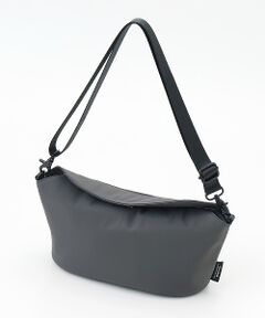 Un coeur / アンクール ショルダーバッグ | hatch　コンパクトミニマルハーフフラップショルダー