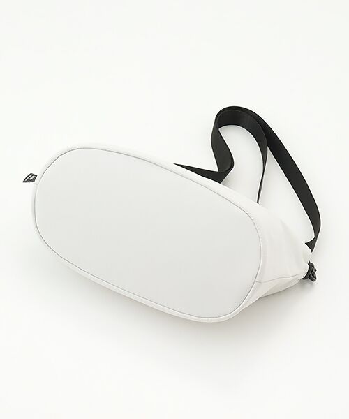 Un coeur / アンクール ショルダーバッグ | hatch　コンパクトミニマルハーフフラップショルダー | 詳細4