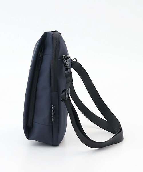 Un coeur / アンクール ショルダーバッグ | hatch　ミニマルスクエアショルダー | 詳細2
