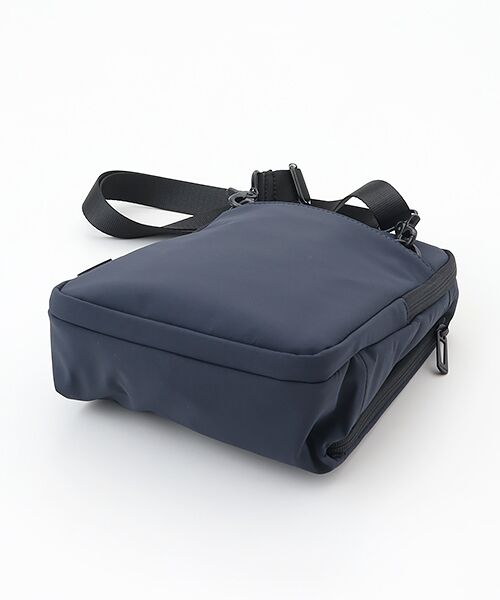 Un coeur / アンクール ショルダーバッグ | hatch　ミニマルスクエアショルダー | 詳細4