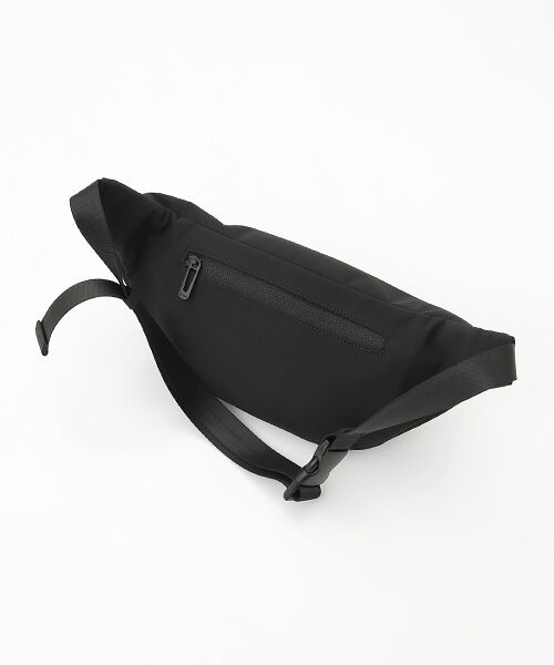 Un coeur / アンクール メッセンジャーバッグ・ウエストポーチ | hatch　ミニマルボディバッグ | 詳細3