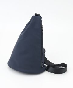 Un coeur / アンクール メッセンジャーバッグ・ウエストポーチ | hatch　ミニマルトライアングルショルダー