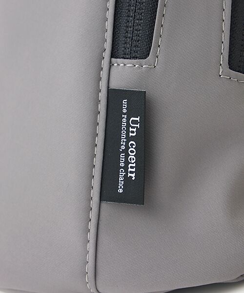 Un coeur / アンクール メッセンジャーバッグ・ウエストポーチ | hatch　ミニマルトライアングルショルダー | 詳細7