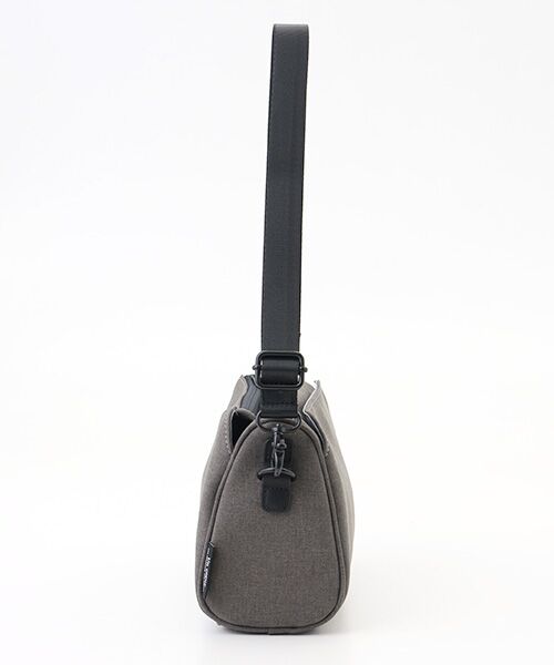 Un coeur / アンクール ショルダーバッグ | TORO(Ⅱ)　ミニマルアシメポケットショルダーバッグ | 詳細2