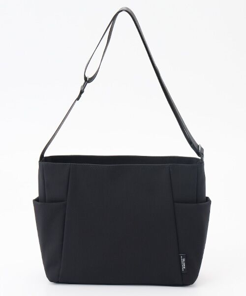 Un coeur / アンクール ショルダーバッグ | TORO(Ⅱ)　サイドポケットショルダーバッグ | 詳細1