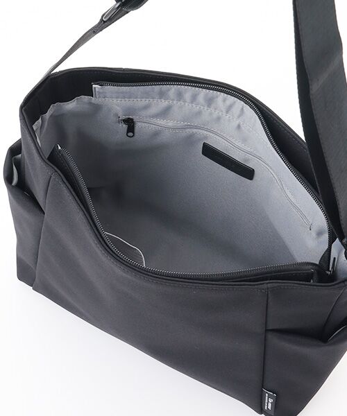 Un coeur / アンクール ショルダーバッグ | TORO(Ⅱ)　サイドポケットショルダーバッグ | 詳細5
