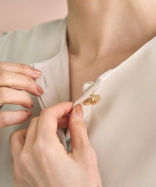 UNFILO / アンフィーロ シャツ・ブラウス | 【VERY×UNFILOコラボ】BEAUTY MOVE ペプラムブラウス | 詳細3